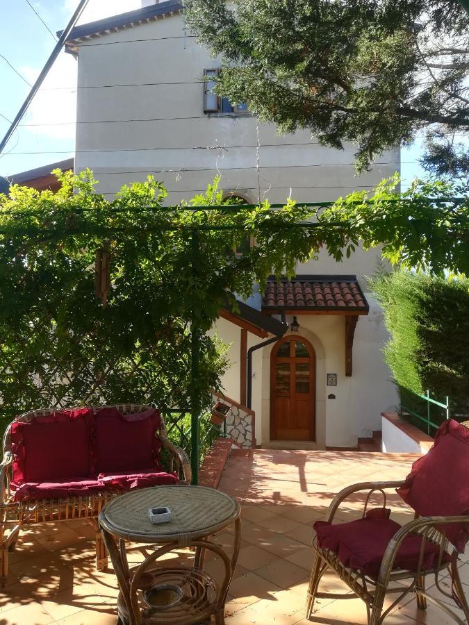La Dimora Di Radha B&B Centro Olistico Rende Luaran gambar
