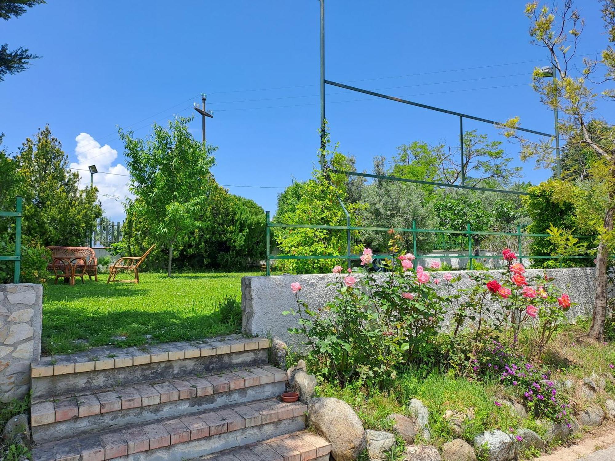 La Dimora Di Radha B&B Centro Olistico Rende Luaran gambar